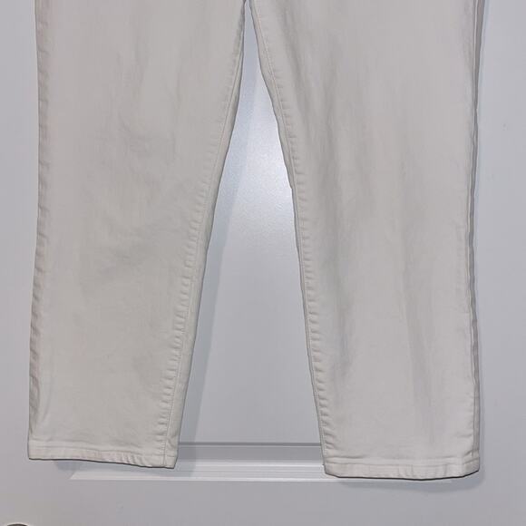 LOFT Soft White Mid-Rise Modern Crop Jeans - Picture 3 of 11